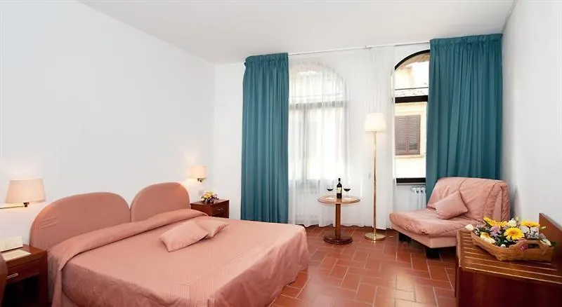 Hotel San Lino ヴォルテッラ 4*,  イタリア