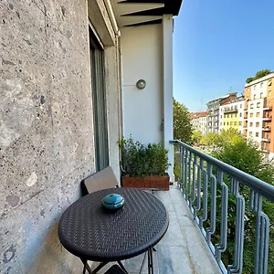 lux-contemporary-flat-porta-romana.it-lombardy.com/