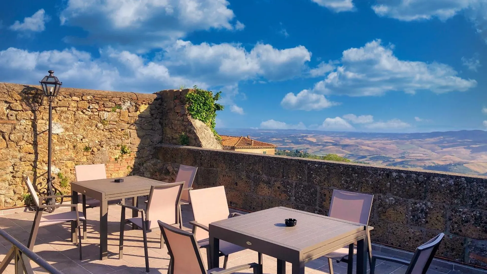 Hotel San Lino Volterra Italy